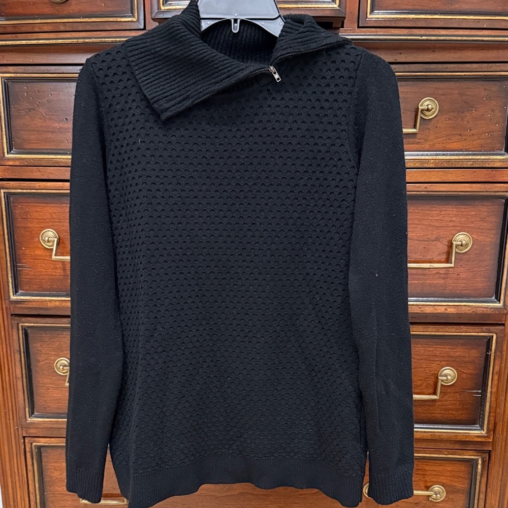 Black Women's Sweater